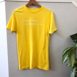 GIRLS TOUR Los Angeles Ca. Vibrant Yellow Tee by Sorella Boutique size S